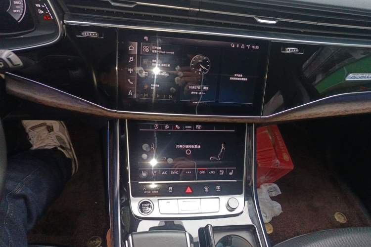 Used Audi Q7 2023 55 TFSI quattro S line Sport Edition
