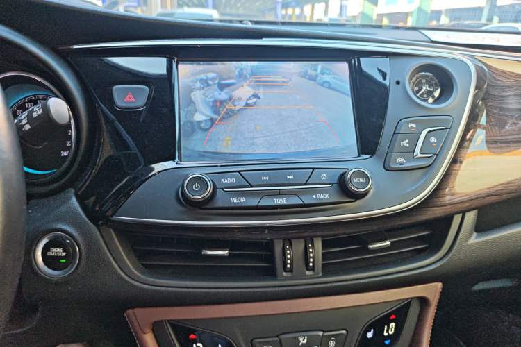 Used Buick Envision 2016 28T Four-Wheel Drive Luxury Model
