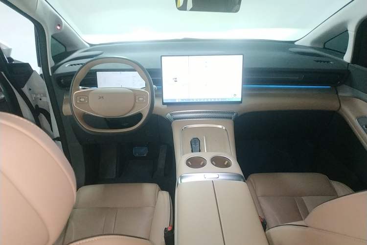 Used XPeng X9 2025 740 Ultra-Long Range Max