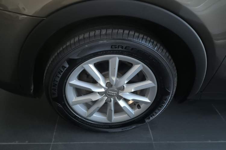 Used Audi Q3 2015 30 TFSI Ambition Edition