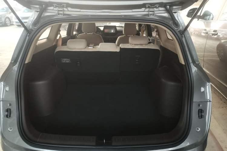 Used Baojun 310W 2017 1.5L Manual Comfort Model China V Standard
