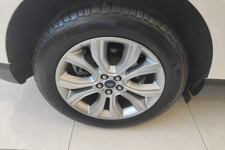 Used Ford Edge 2020 EcoBoost 245 Two-Wheel-Drive Platinum Edition 5 Seats
