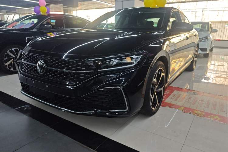 Used Volkswagen Passat 2023 Revised 330TSI Starry Elite Edition
