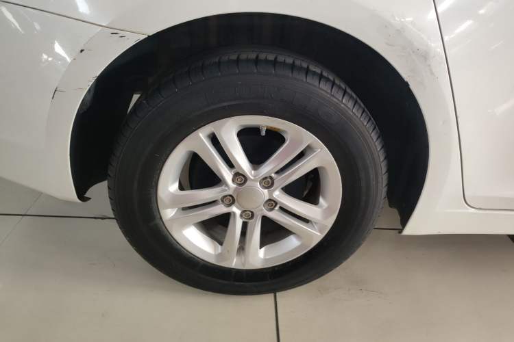 Used Chevrolet Cruze 2015 1.5L Classic SL MT
