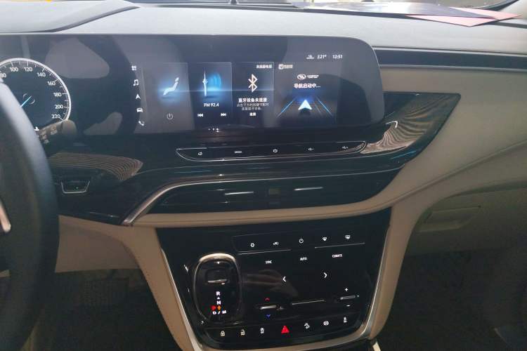 Used Buick GL8 2020 ES Land Cruiser 653T Comfort Edition