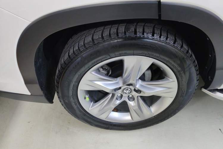 Used Toyota Highlander 2021 2.0T Four-Wheel Drive Prestige Version 7 Seats