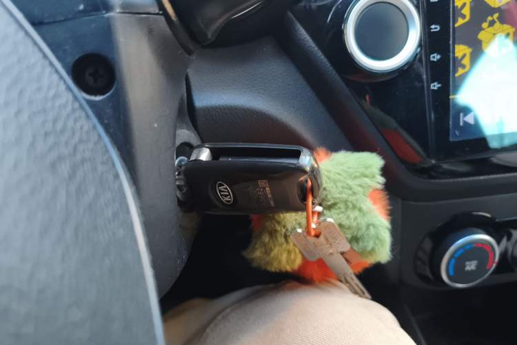 Used Kia K2 2015 Sedan 1.4L Automatic GLS
