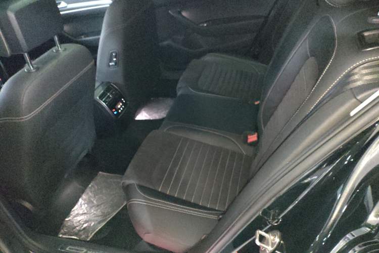 Used Volkswagen Magotan 2020 330TSI DSG Luxury Edition
