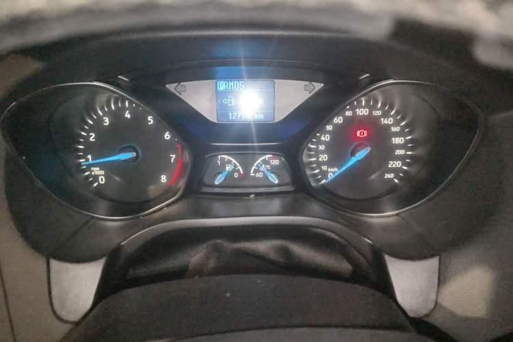 Used Ford Focus 2018 Sedan Classic 1.6L Automatic Trendy SmartDrive Edition
