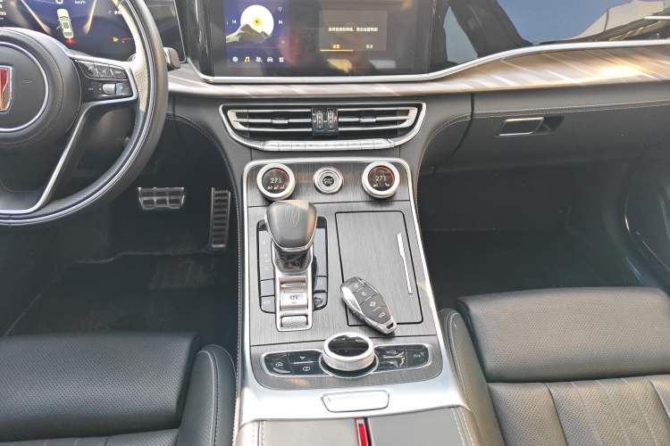 Used Hongqi H9 2023 2.0T Smart Connect Flagship Edition
