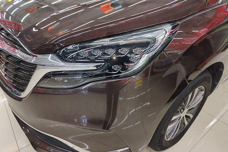 Used Buick GL8 2021 ES Land Cruiser 653T Luxury Edition