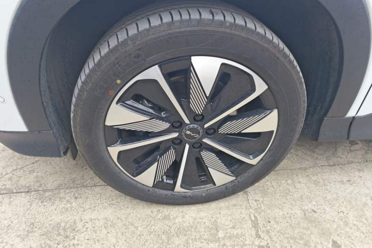 Used BYD Song PLUS New Energy 2025 DM-i 112KM Prestige Model
