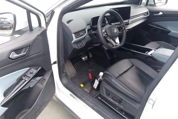 Used Volkswagen ID.4 X 2021 Pure Edition
