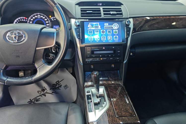 Used Toyota Camry 2015 2.0G Premier Edition