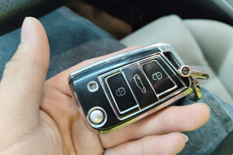 Used Volkswagen Golf 2017 230TSI Automatic Luxury Million-Vehicle Commemorative Edition