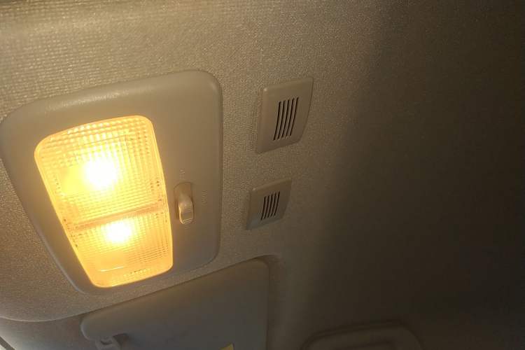 Used ORA Black Cat 2021 301 km Basic Version
