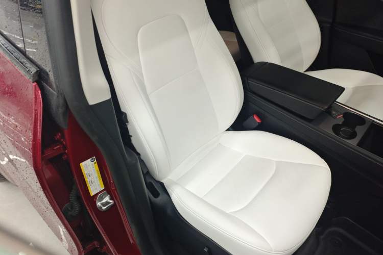 Used Tesla Model Y 2024 Rear-Wheel-Drive Version