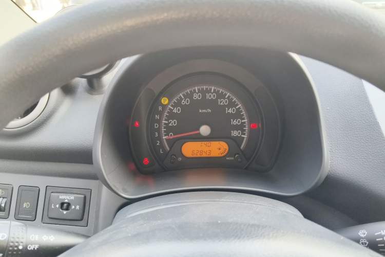 Used Suzuki Alto 2013 1.0L Automatic Luxury Model
