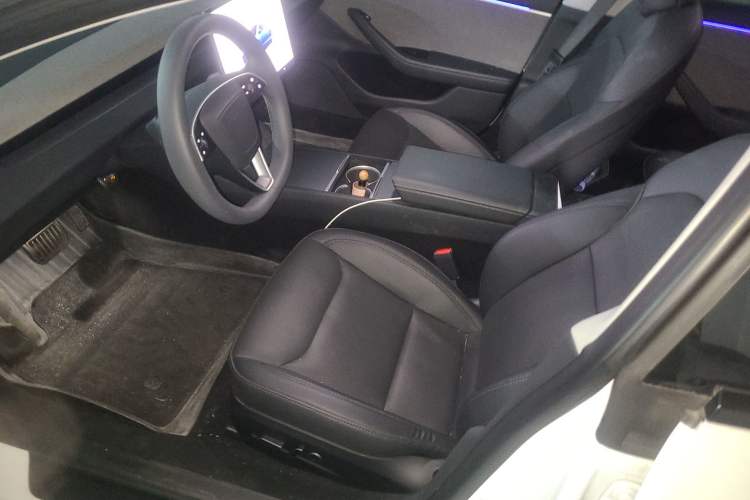 Used Tesla Model 3 2023 Rear-Wheel-Drive Version