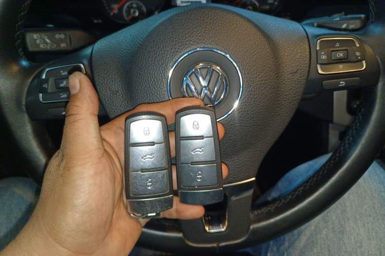 Used Volkswagen Magotan 2015 1.8TSI Luxury Model
