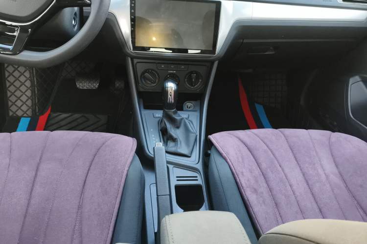 Used Volkswagen Lavida 2017 1.6L Automatic Fashion Edition
