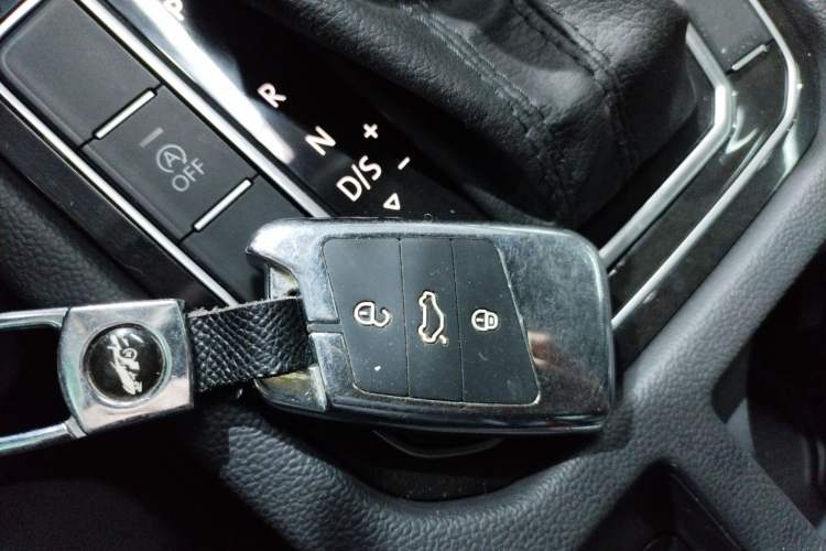 Used Volkswagen Magotan 2020 330TSI DSG Leading Model
