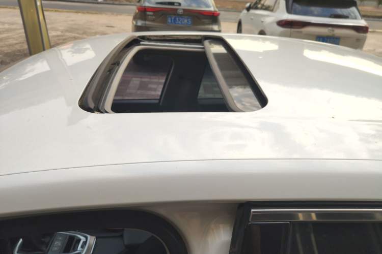 Used Peugeot 408 2016 1.6T Automatic Luxury Edition
