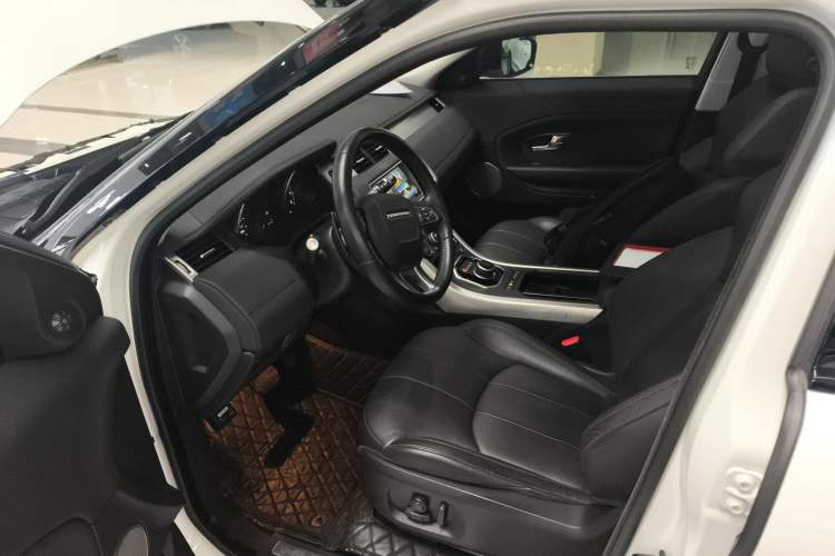 Used Land Rover Range Rover Evoque 2017 2.0T SE Smart Glow Edition