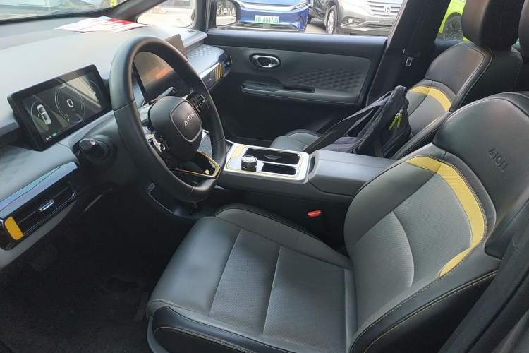 Used AION Y 2022 70 Intelligent Edition Lithium Iron Phosphate
