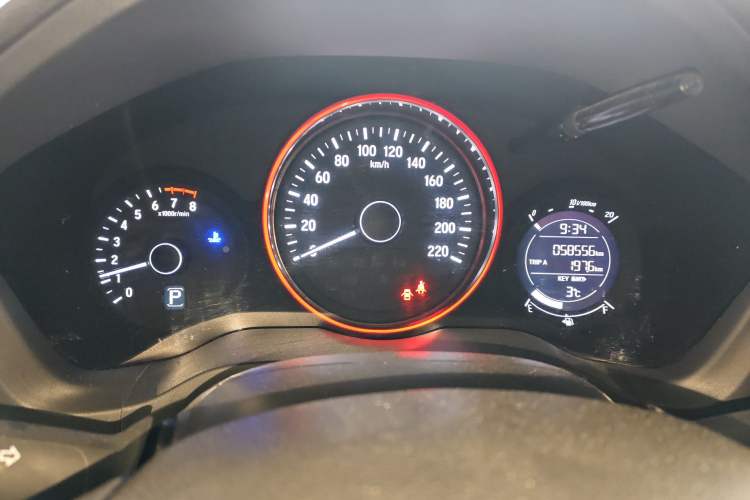 Used Honda Vezel 2017 1.8L CVT Front-Wheel Drive Pioneer Edition
