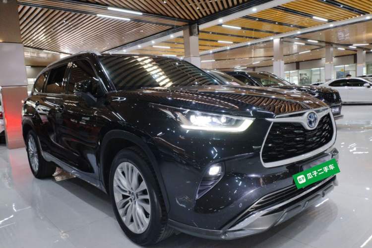 Used Toyota Highlander 2022 Dual-Engine 2.5L Four-Wheel Drive Prestige Version 7 Seats
