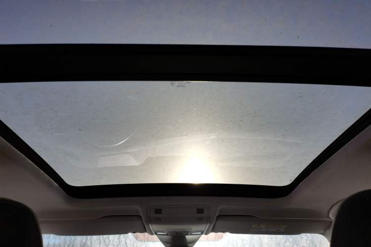 Used Volkswagen Tayron 2023 280TSI Two-Wheel-Drive Luxury Plus Advanced Version
