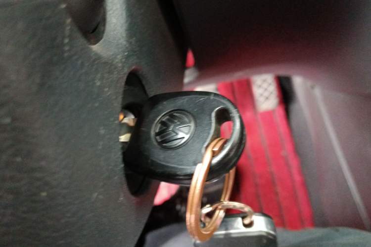 Used Volkswagen Santana 2013 1.6L Manual Fashion Edition
