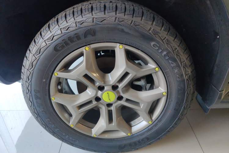 Used Jetour Traveler 2023 2.0T All-Wheel Drive Conquer PRO
