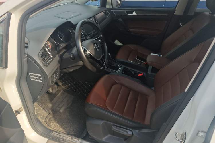 Used Volkswagen Golf Sportsvan 2016 280TSI Automatic Luxury Model