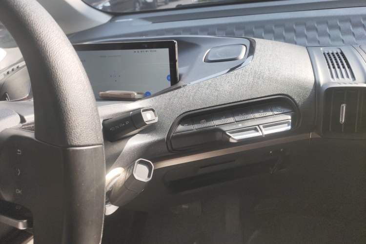 Used Baojun KiWi EV 2022 Artist Lite Edition Ternary Lithium