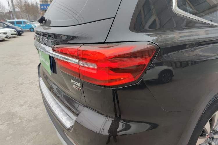 Used Roewe RX8 2018 30T Smart Connectivity Two-Wheel Drive Flagship Edition