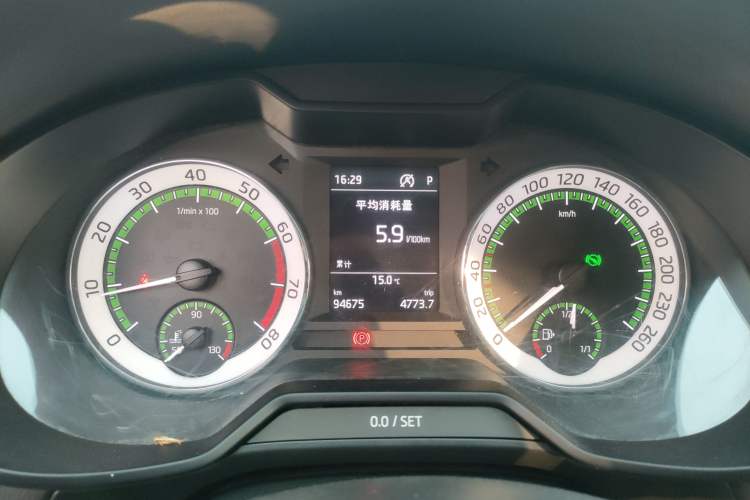 Used Skoda Octavia 2019 TSI230 DSG SmartDrive Luxury Edition China VI
