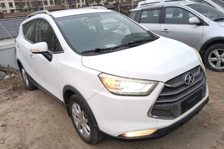 Used  Refine S3 2014 1.5L Manual Luxury Model
