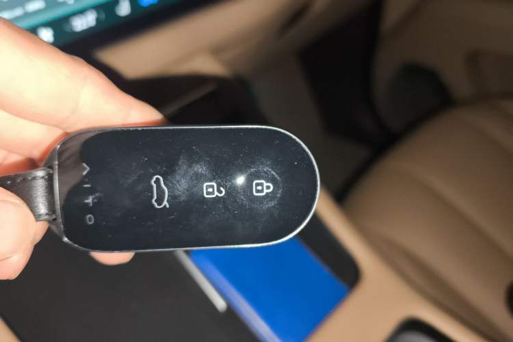 Used Hima AITO M7 2024 1.5T Intelligent Driving 4WD Ultra Version 6 Seats
