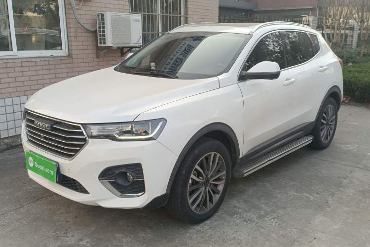 Used Haval H4 2019 1.5 GDIT DCT Ultra-Luxury Smart Connectivity Model China VI Standard