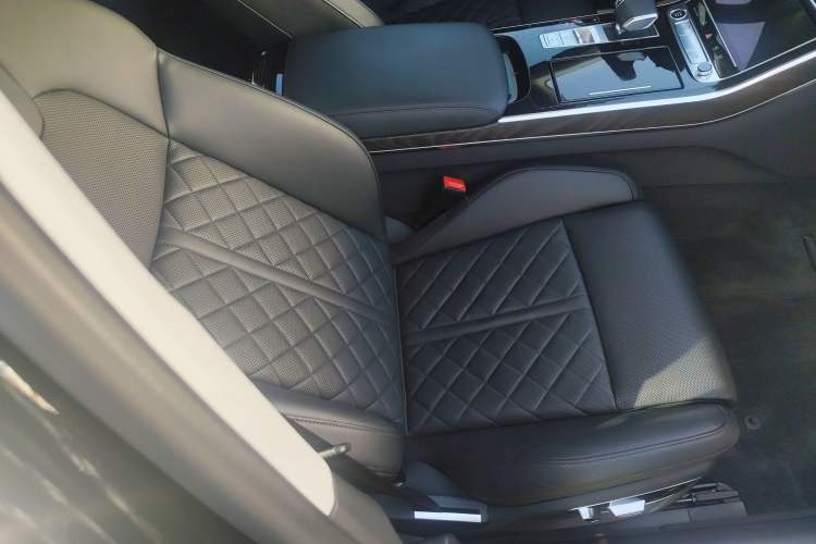 Used Audi A8 2021 A8L 50 TFSI quattro Comfort Model