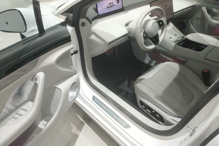 Used Hima Luxeed S7 2024 Max+ Rear-Drive Ultra-Range Intelligent Driving Edition
