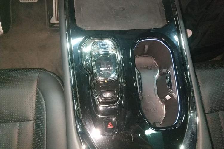 Used Zeekr 009 2022 Revised WE Version