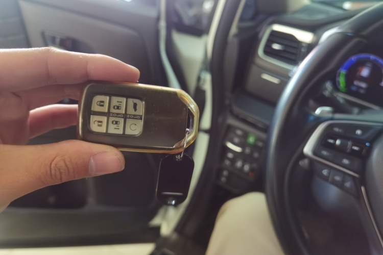 Used Honda Elysion 2022 2.0L eHEV Luxury Edition