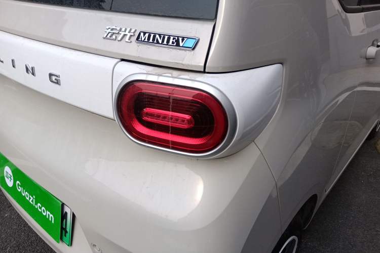Used Wuling Hongguang MINIEV 2024 3rd Generation 215km Youth Edition