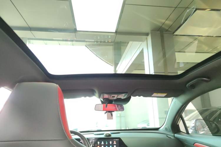 Used Changan UNI-T 2020 1.5T Prestige Version
