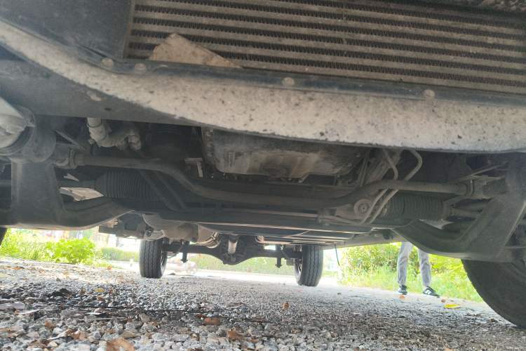 Used JMC Transit 2019 2.8T Commercial Version Long Wheelbase Mid-Roof 7-Seater Rear Single Tire China VI Emission Standard – JX493
