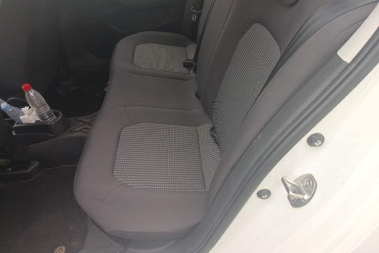 Used Volkswagen Santana 2016 1.6L Manual Fashion Edition
