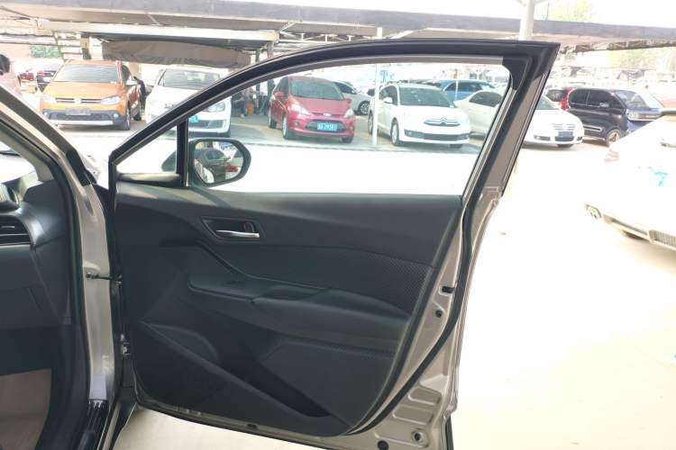 Used Toyota IZOA 2021 2.0L Yidong Edition
